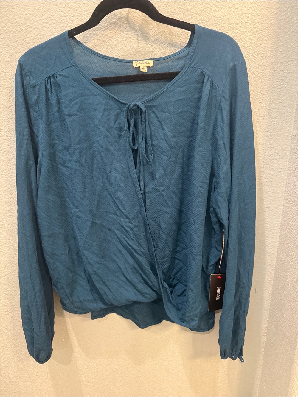 Lily White Teal Long Sleeve Tie Top XL NWT
